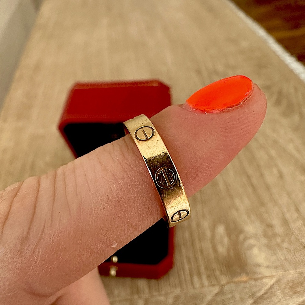 Cartier Love gold wedding band (sz50 = US 5.25)